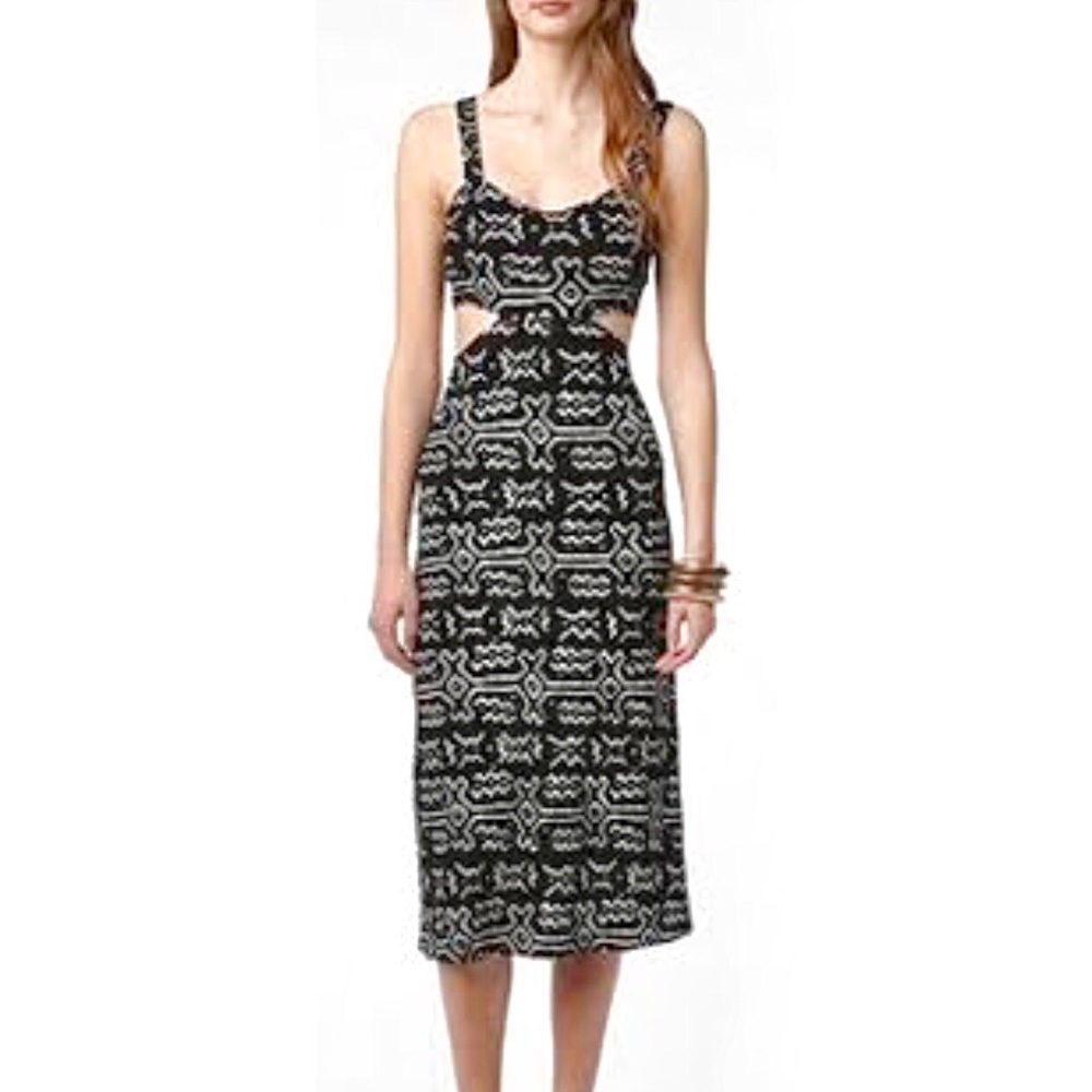 Nom de Plume by Yaya | Side Cutout Dress